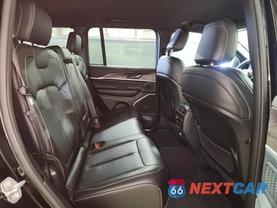 Zdjęcie 11 z 13 samochodu: 2026 JEEP GRAND CHEROKEE LIMITED VIN:1C4RJHBR6TC249193 - miniatura