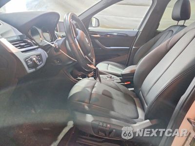 Zdjęcie 7 z 13 samochodu: 2019 BMW X1 XDRIVE28I VIN:WBXHT3C58K5N55094 - miniatura
