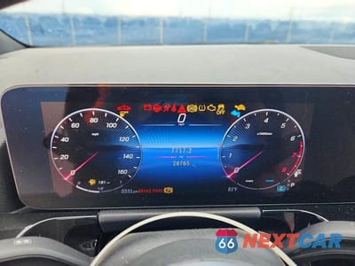 Zdjęcie 9 z 13 samochodu: 2025 MERCEDES-BENZ GLA 250 VIN:W1N4N4GB6SJ636378 - miniatura
