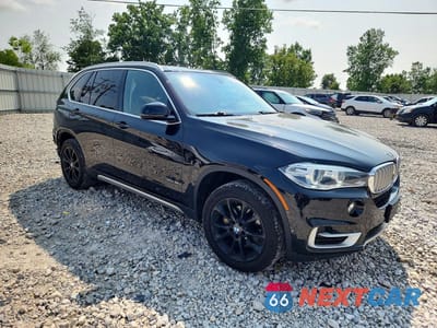 Czwarte zdjęcie samochodu z boku: 2016 BMW X5 XDRIVE35I VIN:5UXKR0C5XG0S85255 - miniatura