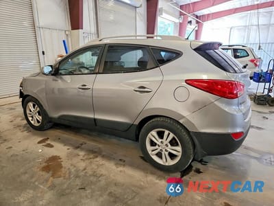 Drugie zdjęcie samochodu z przodu: 2011 HYUNDAI TUCSON GLS VIN:KM8JU3AC0BU293022 - miniatura