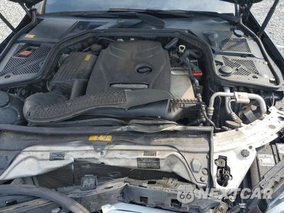 Zdjęcie 11 z 13 samochodu: 2015 MERCEDES-BENZ C 300 4MATIC VIN:55SWF4KB1FU006185 - miniatura