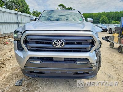 Piąte zdjęcie samochodu w środku: 2025 TOYOTA TACOMA SR5 VIN:3TMLB5JN7SM203420 - miniatura