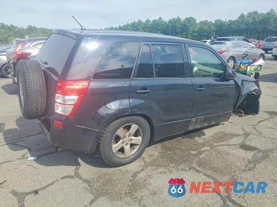 Trzecie zdjęcie samochodu z tyłu: 2011 SUZUKI GRAND VITARA PREMIUM VIN:JS3TD0D20B4102845 - miniatura