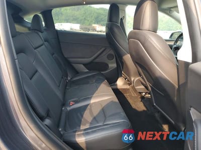 Zdjęcie 10 z 12 samochodu: 2023 TESLA MODEL Y VIN:7SAYGDEFXPF582514 - miniatura