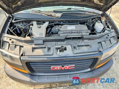 Zdjęcie 12 z 13 samochodu: 2021 GMC SAVANA G3500 CARGO - R & D - PRI FLEET VIN:1GTZ7HF74M1313025 - miniatura