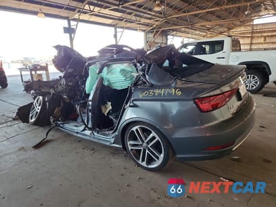 Drugie zdjęcie samochodu z przodu: 2018 AUDI A3 PREMIUM VIN:WAUAUGFF0J1034266 - miniatura