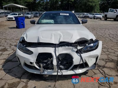 Piąte zdjęcie samochodu w środku: 2024 BMW M4 COMPETITION VIN:WBS33AZ06RCN42141 - miniatura