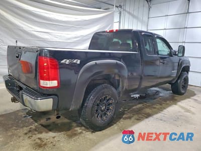 Trzecie zdjęcie samochodu z tyłu: 2007 GMC NEW SIERRA K1500 VIN:2GTEK19C271656184 - miniatura
