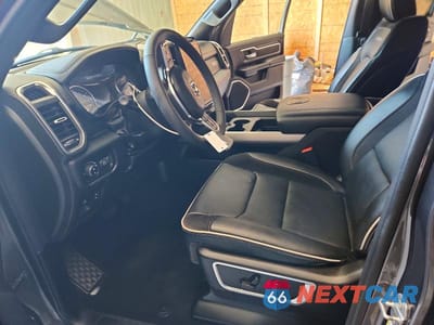 Zdjęcie 7 z 12 samochodu: 2026 RAM 1500 LARAMIE VIN:3C6SRFJP8T4169947 - miniatura
