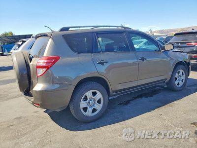 Trzecie zdjęcie samochodu z tyłu: 2012 TOYOTA RAV4 BASE VIN:2T3ZF4DV9CW111066 - miniatura