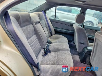 Zdjęcie 10 z 13 samochodu: 1998 NISSAN MAXIMA VIN:JN1CA21D2WM910423 - miniatura