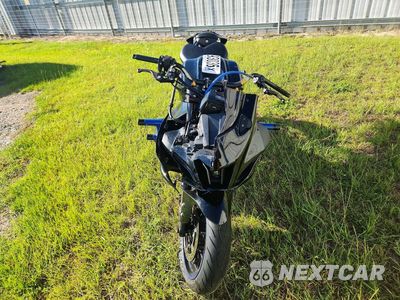 Drugie zdjęcie samochodu z przodu: 2022 YAMAHA YZFR7 VIN:JYARM38E7NA004167 - miniatura