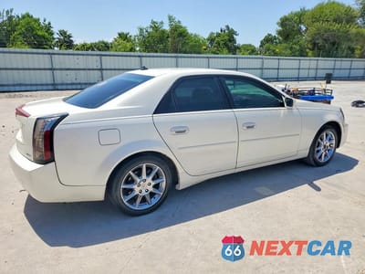 Trzecie zdjęcie samochodu z tyłu: 2004 CADILLAC CTS VIN:1G6DM577040168929 - miniatura