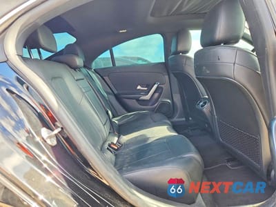 Zdjęcie 10 z 13 samochodu: 2021 MERCEDES-BENZ CLA 250 VIN:W1K5J4GB8MN151927 - miniatura