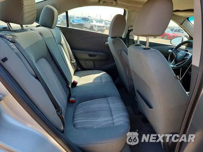 Zdjęcie 10 z 12 samochodu: 2015 CHEVROLET SONIC LT VIN:1G1JC5SH3F4145071 - miniatura