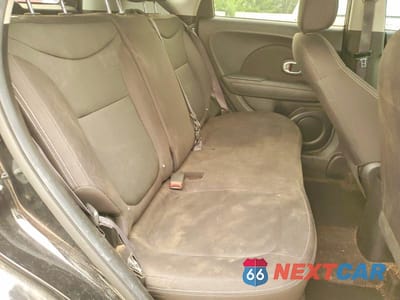Zdjęcie 11 z 13 samochodu: 2016 KIA SOUL BASE VIN:KNDJN2A23G7377330 - miniatura