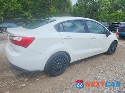 Trzecie zdjęcie samochodu z tyłu: 2014 KIA RIO LX VIN:KNADM4A32E6361950 - miniatura