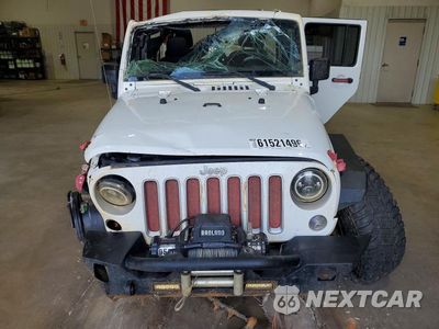 Piąte zdjęcie samochodu w środku: 2017 JEEP WRANGLER UNLIMITED SPORT VIN:1C4BJWDG6HL570174 - miniatura