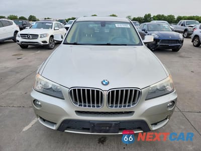 Piąte zdjęcie samochodu w środku: 2013 BMW X3 XDRIVE28I VIN:5UXWX9C54D0A27517 - miniatura