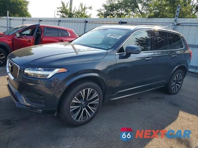 2022 VOLVO XC90 T5 MOMENTUM YV4102PK5N1849319 - główne zdjęcie licytacji z USA - miniatura
