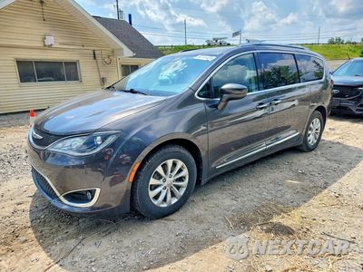 2018 CHRYSLER PACIFICA TOURING L 2C4RC1BG2JR152030 - główne zdjęcie licytacji z USA - miniatura