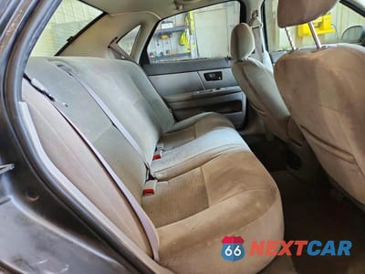 Zdjęcie 10 z 12 samochodu: 2006 FORD TAURUS SE VIN:1FAFP53U66A161916 - miniatura