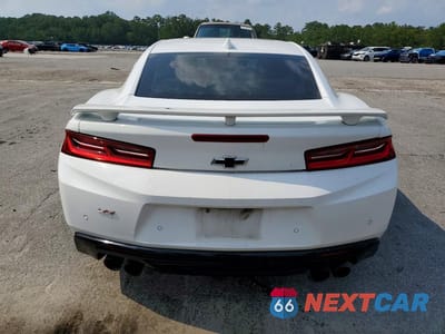 Zdjęcie 6 z 12 samochodu: 2016 CHEVROLET CAMARO SS VIN:1G1FH1R77G0183764 - miniatura