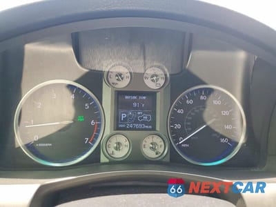 Zdjęcie 9 z 13 samochodu: 2008 LEXUS LX 570 VIN:JTJHY00W384012628 - miniatura