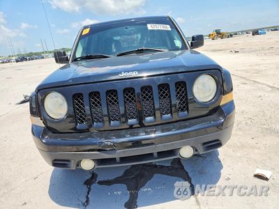 Piąte zdjęcie samochodu w środku: 2014 JEEP PATRIOT LATITUDE VIN:1C4NJPFA9ED821710 - miniatura