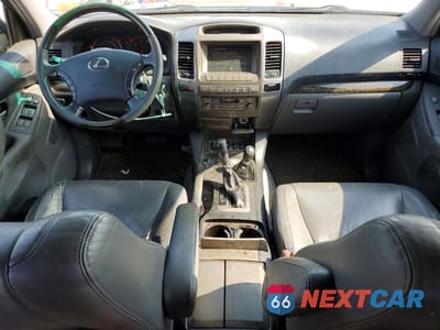 Zdjęcie 8 z 13 samochodu: 2005 LEXUS GX 470 VIN:JTJBT20X250081354 - miniatura