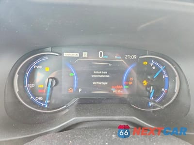 Zdjęcie 9 z 13 samochodu: 2024 TOYOTA RAV 4 VIN:2T3E6RFV1RW079053 - miniatura