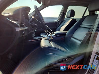 Zdjęcie 7 z 13 samochodu: 2011 BMW X5 XDRIVE35I VIN:5UXZV4C51BL406960 - miniatura