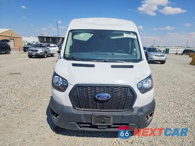 Piąte zdjęcie samochodu w środku: 2023 FORD TRANSIT T-250 VIN:1FTBR1C89PKB95181 - miniatura