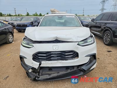 Piąte zdjęcie samochodu w środku: 2023 HONDA HR-V SPORT VIN:3CZRZ2H51PM716917 - miniatura
