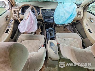 Zdjęcie 8 z 12 samochodu: 1998 HONDA ACCORD LX VIN:1HGCG5649WA255699 - miniatura