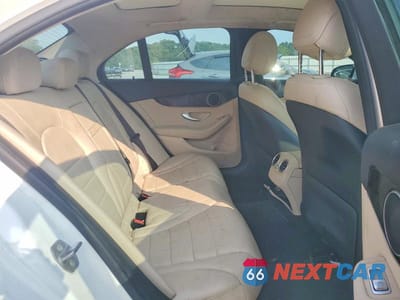 Zdjęcie 10 z 12 samochodu: 2020 MERCEDES-BENZ C 300 VIN:W1KWF8DB7LR601950 - miniatura