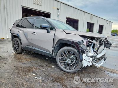 Czwarte zdjęcie samochodu z boku: 2026 TOYOTA RAV4 XSE VIN:JTM6CRAV3TD000345 - miniatura