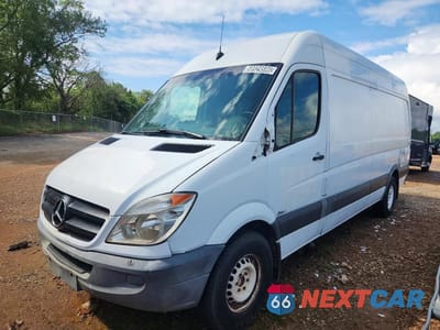 2012 MERCEDES-BENZ SPRINTER 2500 DELIVERY VAN WD3PE8CB7C5610717 - główne zdjęcie licytacji z USA - miniatura