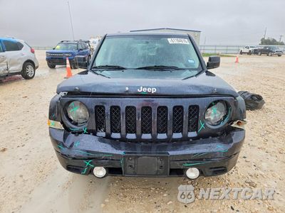 Piąte zdjęcie samochodu w środku: 2014 JEEP PATRIOT LATITUDE VIN:1C4NJPFB8ED826387 - miniatura