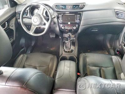Zdjęcie 8 z 12 samochodu: 2019 NISSAN ROGUE SL VIN:5N1AT2MT9KC812910 - miniatura