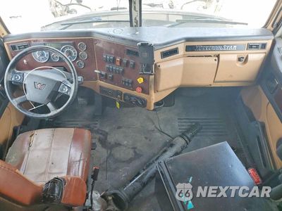 Zdjęcie 8 z 14 samochodu: 2017 WESTERN STAR 5700 SEMI TRUCK VIN:5KJJBHDV0HLHZ5408 - miniatura