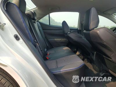 Zdjęcie 10 z 12 samochodu: 2019 TOYOTA COROLLA SE VIN:5YFBURHE4KP920272 - miniatura
