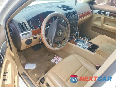 Zdjęcie 8 z 12 samochodu: 2010 VOLKSWAGEN TOUAREG V6 VIN:WVGBF7A95AD004354 - miniatura