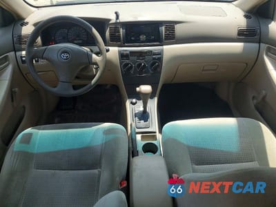 Zdjęcie 8 z 12 samochodu: 2008 TOYOTA COROLLA CE VIN:2T1BR32E08C937330 - miniatura