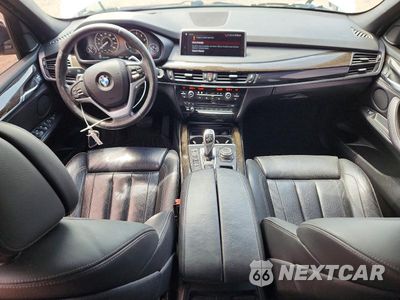 Zdjęcie 8 z 12 samochodu: 2018 BMW X5 SDRIVE35I VIN:5UXKR2C52J0Z16454 - miniatura