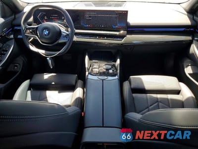 Zdjęcie 8 z 13 samochodu: 2024 BMW 530 XI VIN:WBA53FJ09RCS85076 - miniatura
