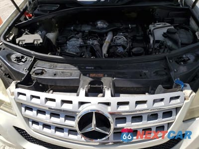 Zdjęcie 12 z 13 samochodu: 2009 MERCEDES-BENZ ML VIN:4JGBB25E09A471703 - miniatura