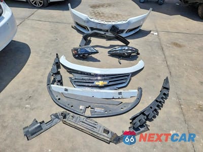 Zdjęcie 12 z 13 samochodu: 2016 CHEVROLET IMPALA LT VIN:2G1105SA7G9175247 - miniatura
