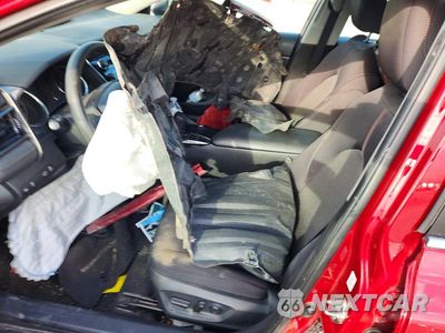 Zdjęcie 7 z 12 samochodu: 2020 TOYOTA CAMRY LE VIN:4T1C31AK6LU531156 - miniatura